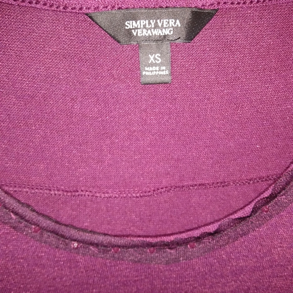 Simply Vera vera wang  plum color tunic top size XSmall - Picture 3 of 4